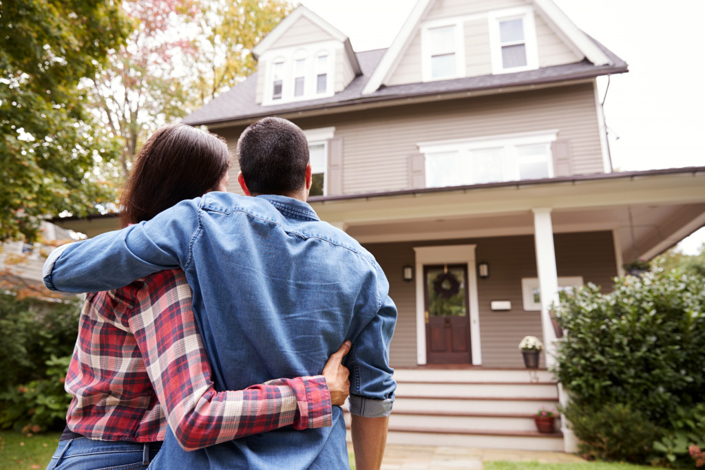 couple planning to rent their house