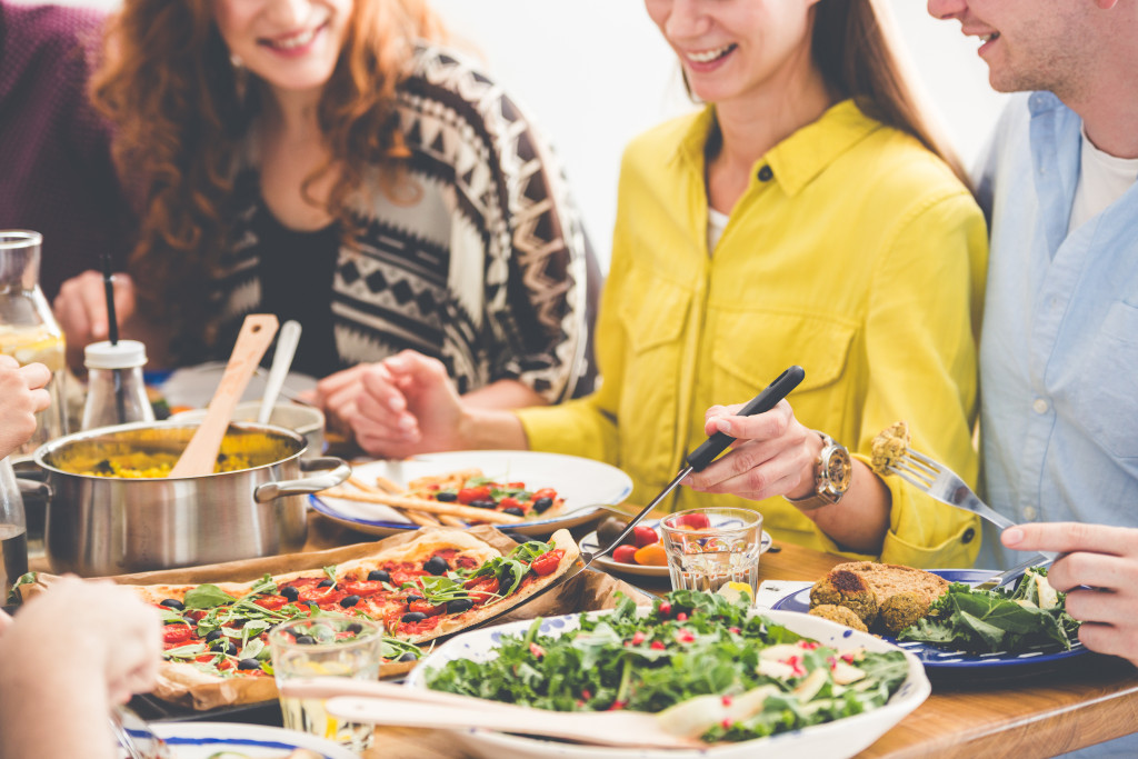 Employees getting vegetarian options