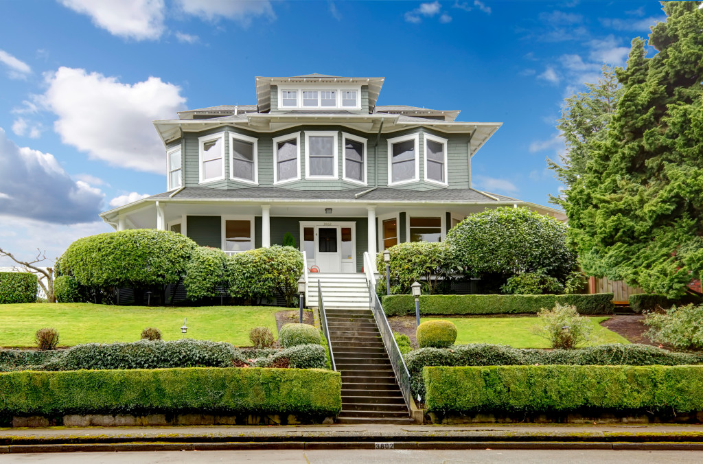 luxury home with grand entryway